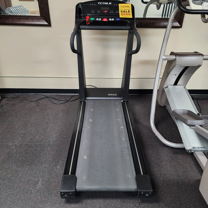 Pre-Owned TRUE 500HRCO Treadmill