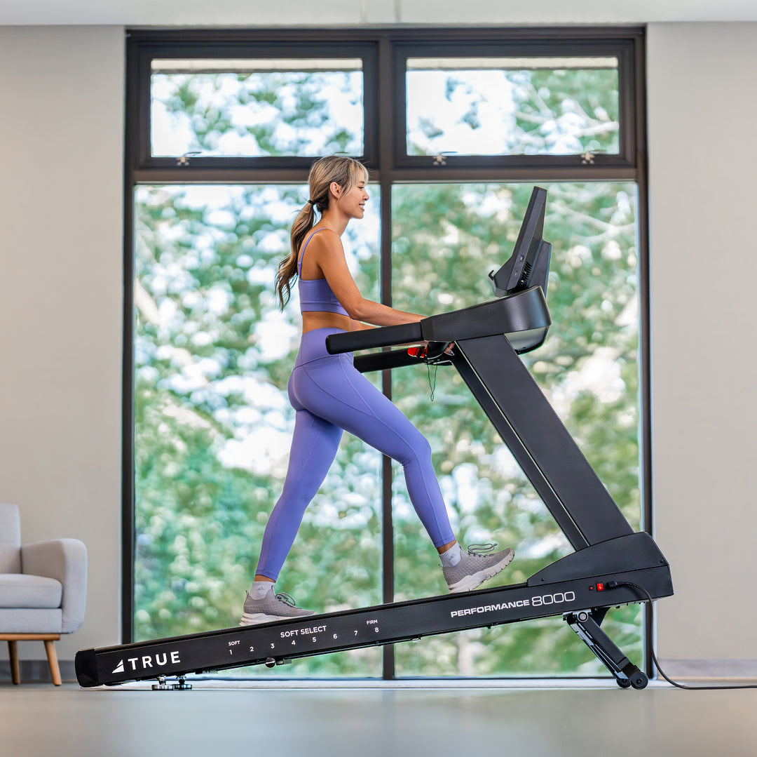 Performance 8000 Treadmill