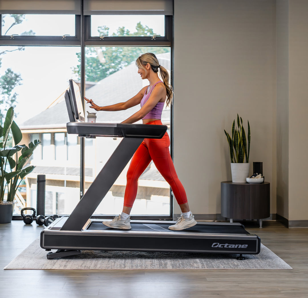 OC220 Treadmill