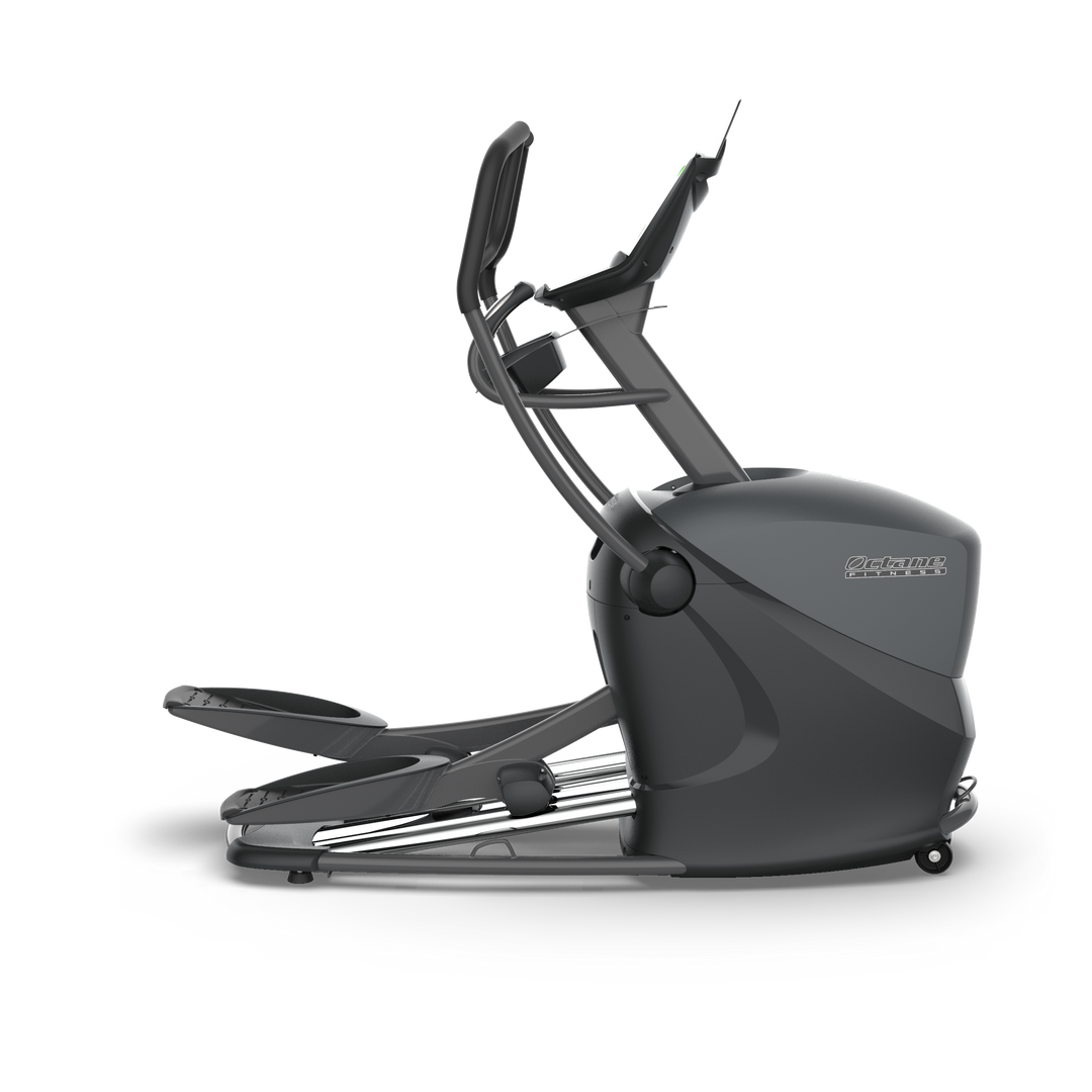 Q37xi Standing Elliptical
