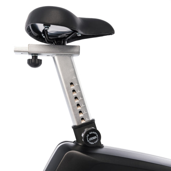 CU800ENT Upright Bike