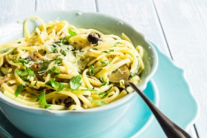 Linguine With Caper and Green Olive Sauce