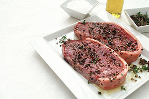 Healthy Recipe: Beef Steak with Broccoli, Mushrooms & Sweet Potatos