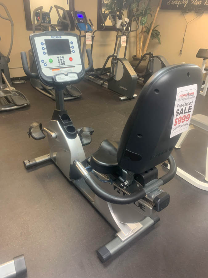 TRUE RC900 Recumbent Bike