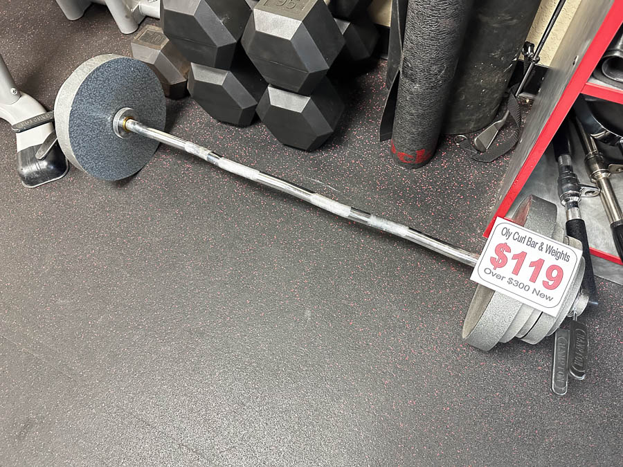 Oly Curl Bar with 95lbs cast iron plates & collars