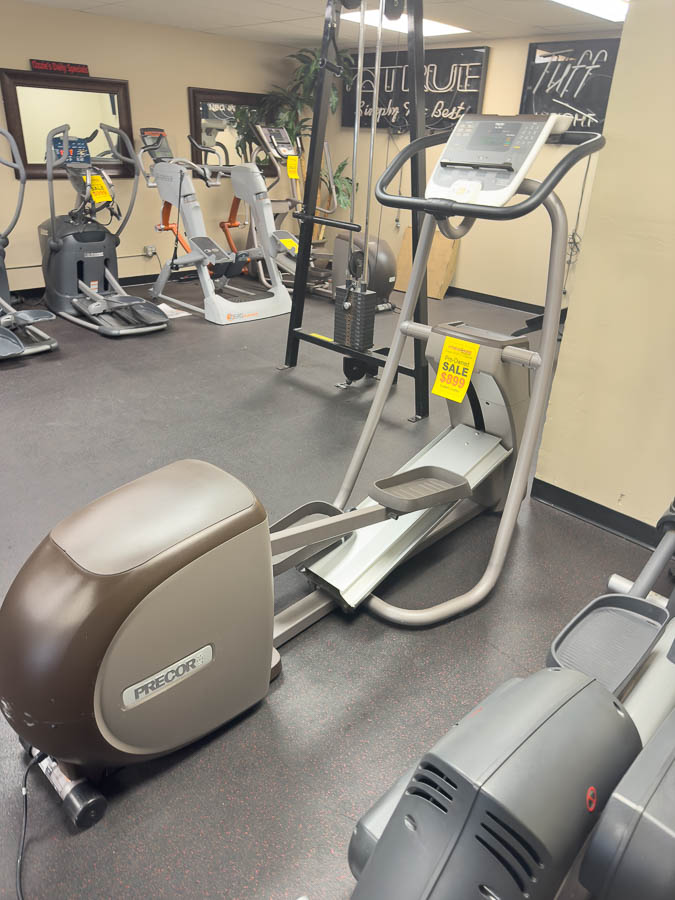 Precor EFX 5.31 Lower Body Elliptical