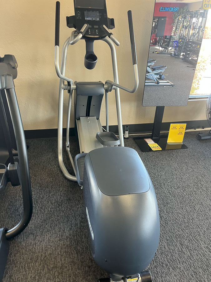 Precor EFX 425 Elliptical